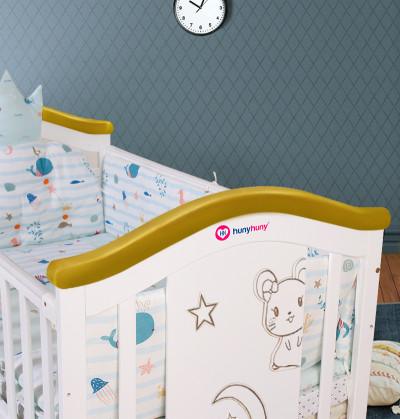 best crib with beautiful pasting baby friendly design