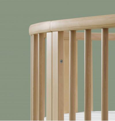 best crib with strong wood regulates room temperature too